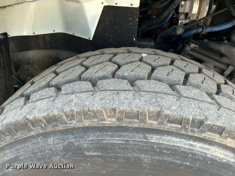 image for item KW9108 2007 International 7600 sewer jetter truck