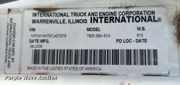 image for item KW9108 2007 International 7600 sewer jetter truck