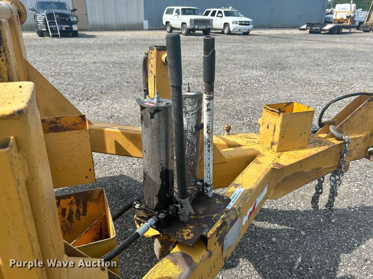 image for item KW9113 1984 Butler  reel trailer