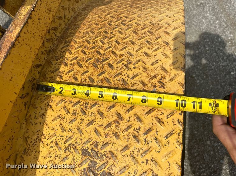 image for item KW9113 1984 Butler  reel trailer