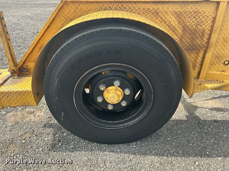 image for item KW9113 1984 Butler  reel trailer