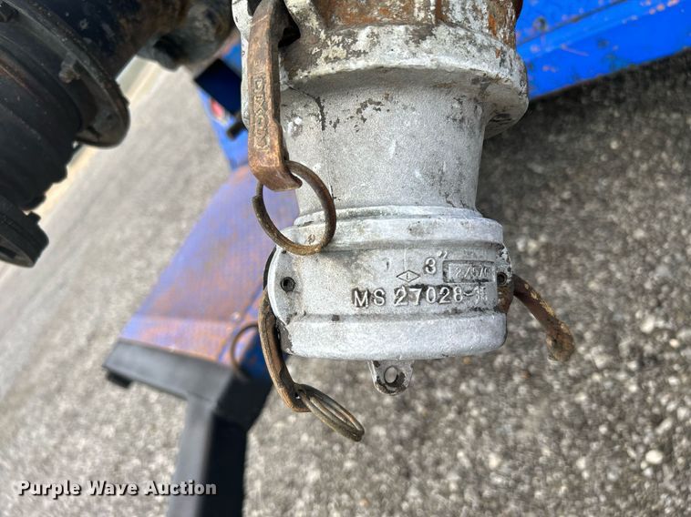 image for item KW9114 1998 Freightliner FLD112 vacuum truck