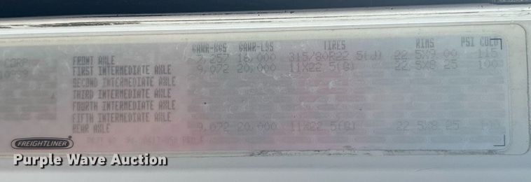 image for item KW9114 1998 Freightliner FLD112 vacuum truck