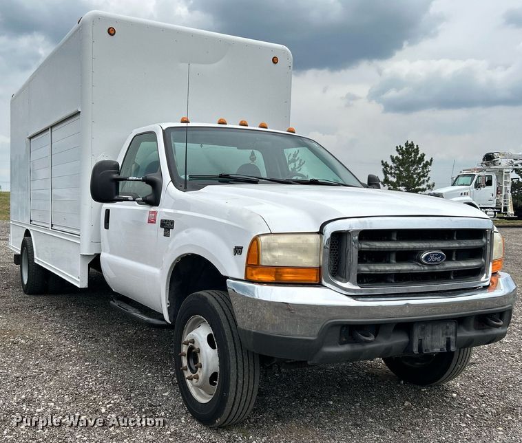 image for item KW9211 2000 Ford F450 Super Duty  box truck