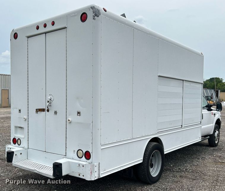 image for item KW9211 2000 Ford F450 Super Duty  box truck