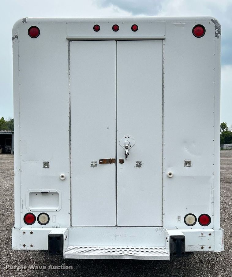 image for item KW9211 2000 Ford F450 Super Duty  box truck