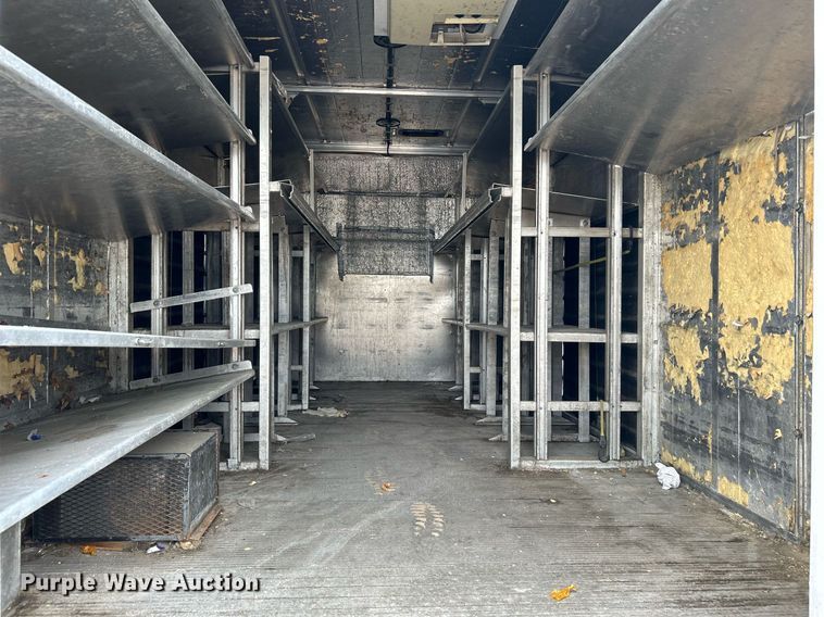 image for item KW9211 2000 Ford F450 Super Duty  box truck