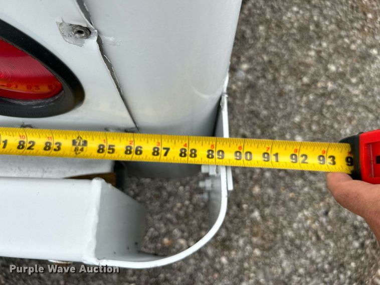 image for item KW9211 2000 Ford F450 Super Duty  box truck