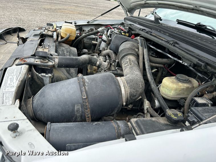 image for item KW9211 2000 Ford F450 Super Duty  box truck