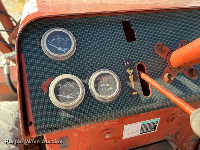 image for item LF9380 2000 Ditch Witch 3700  trencher