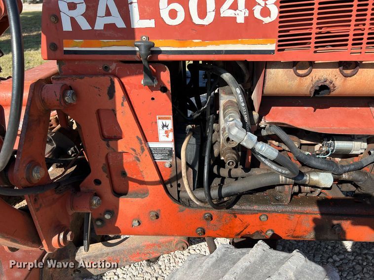 image for item LF9380 2000 Ditch Witch 3700  trencher