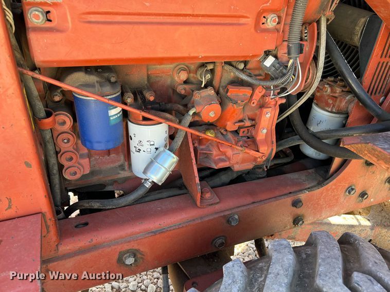 image for item LF9380 2000 Ditch Witch 3700  trencher