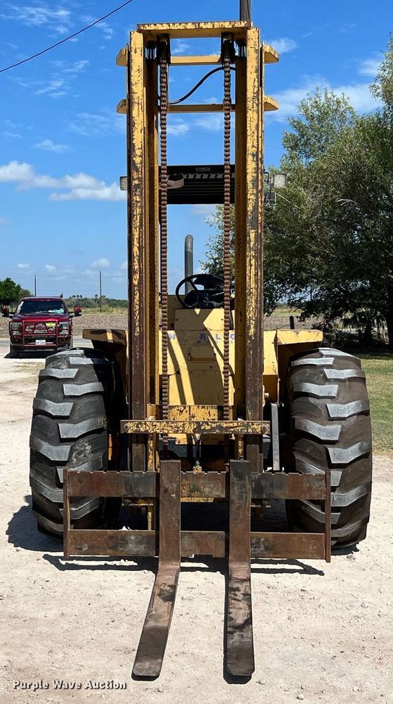 image for item LF9412 Harlo HP8500  forklift