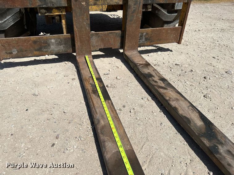 image for item LF9412 Harlo HP8500  forklift