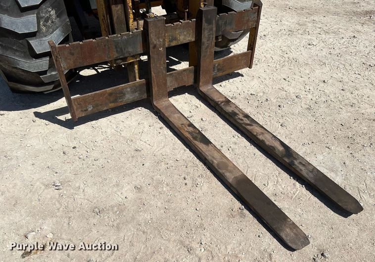 image for item LF9412 Harlo HP8500  forklift