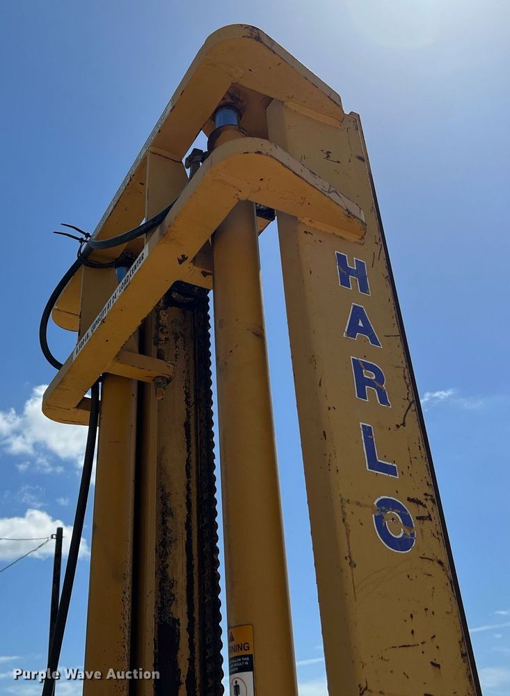 image for item LF9412 Harlo HP8500  forklift