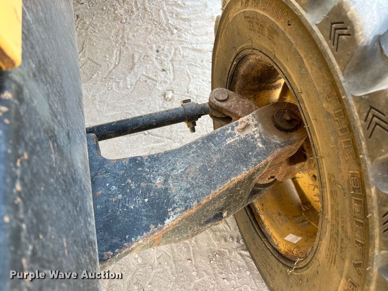 image for item LF9412 Harlo HP8500  forklift