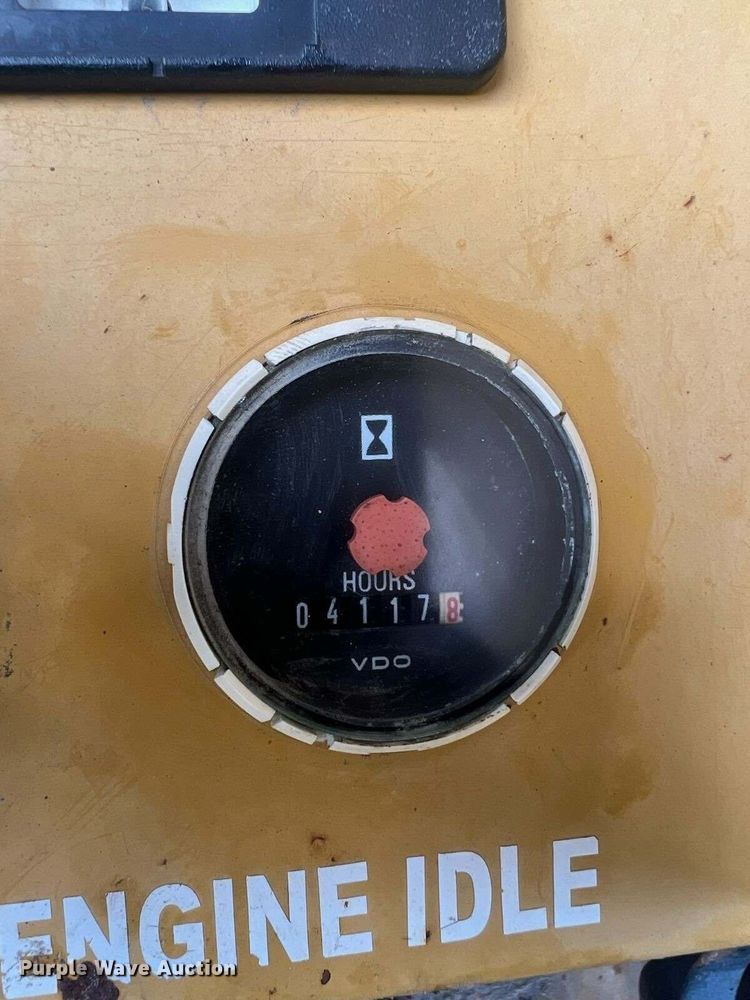 image for item LF9412 Harlo HP8500  forklift