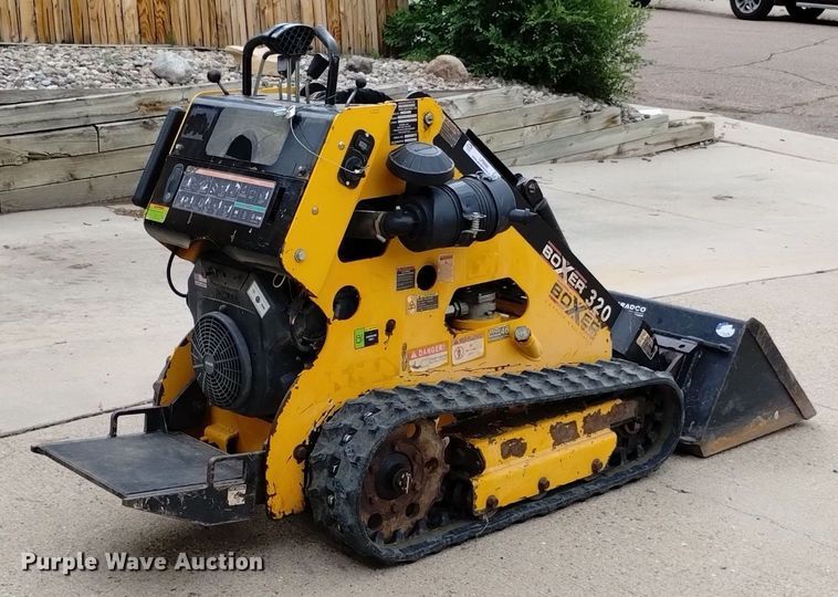 image for item LP9660 2015 Morbark Boxer 320  compact utility loader