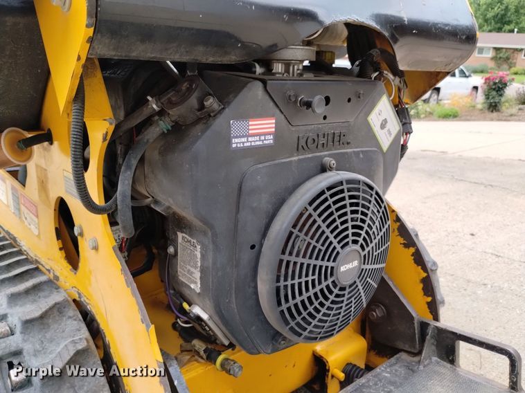 image for item LP9660 2015 Morbark Boxer 320  compact utility loader