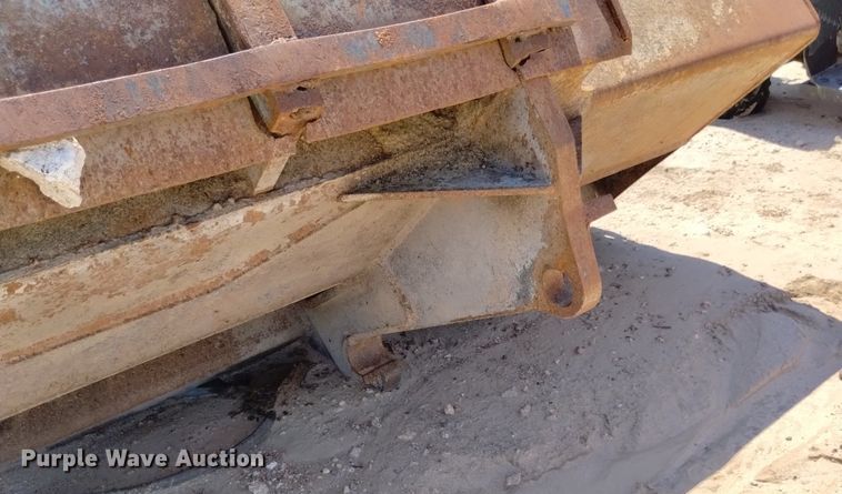 image for item LP9663 Dymax  pushout bucket