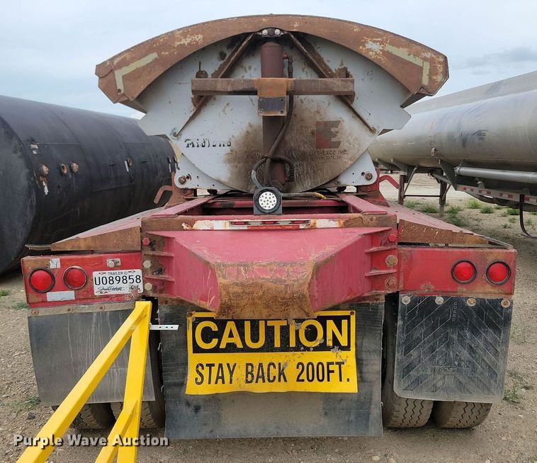 image for item LQ9083 2001 Midland  side dump trailer