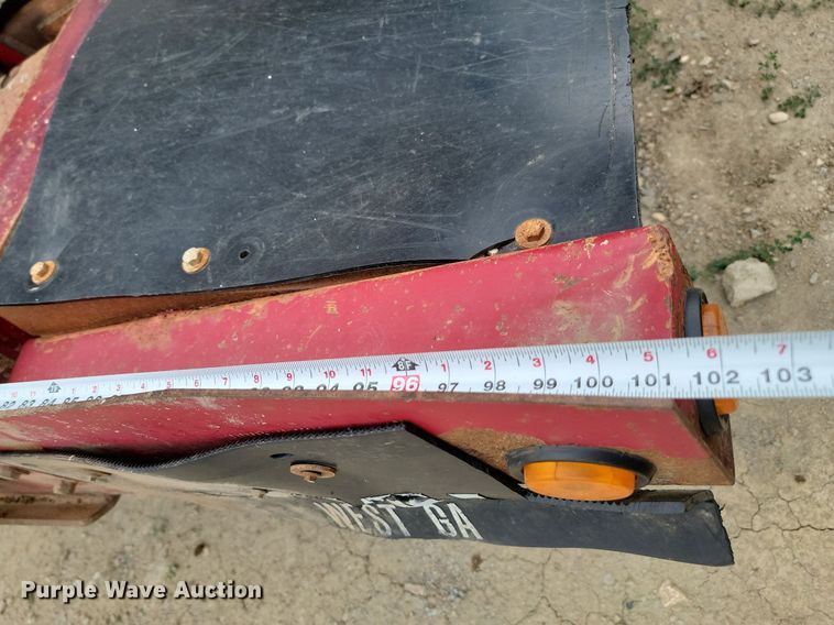 image for item LQ9083 2001 Midland  side dump trailer