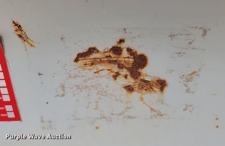 image for item LQ9083 2001 Midland  side dump trailer