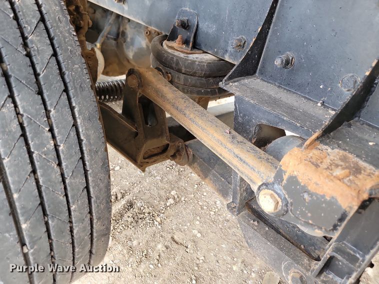 image for item LQ9086 2004 Kenworth T800  dump truck