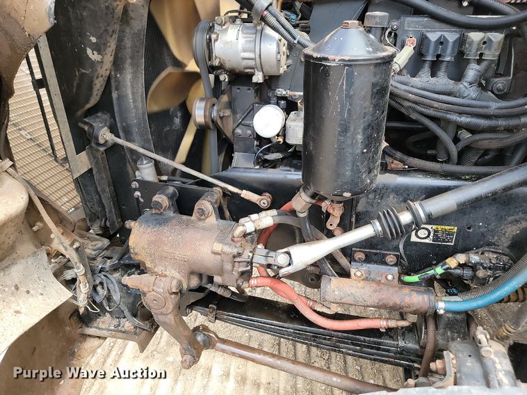 image for item LQ9086 2004 Kenworth T800  dump truck