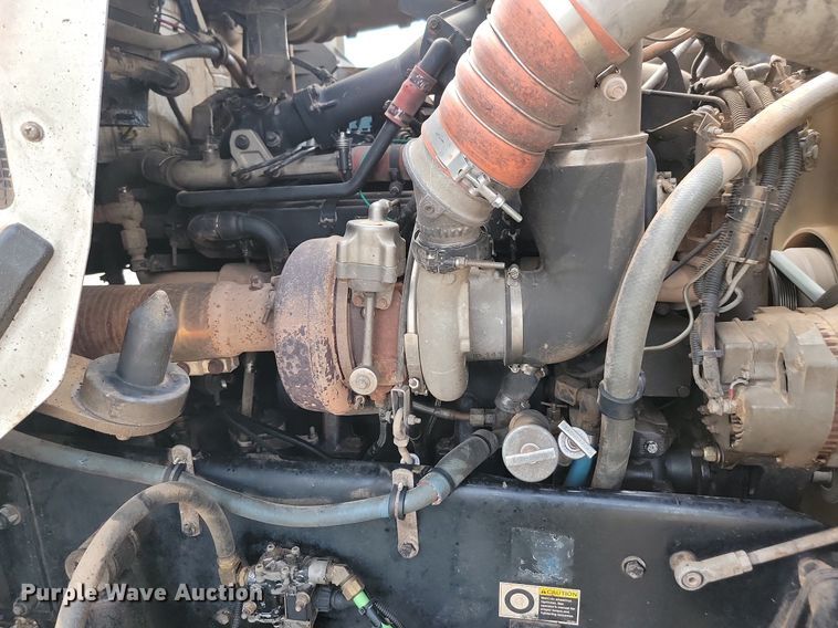 image for item LQ9086 2004 Kenworth T800  dump truck