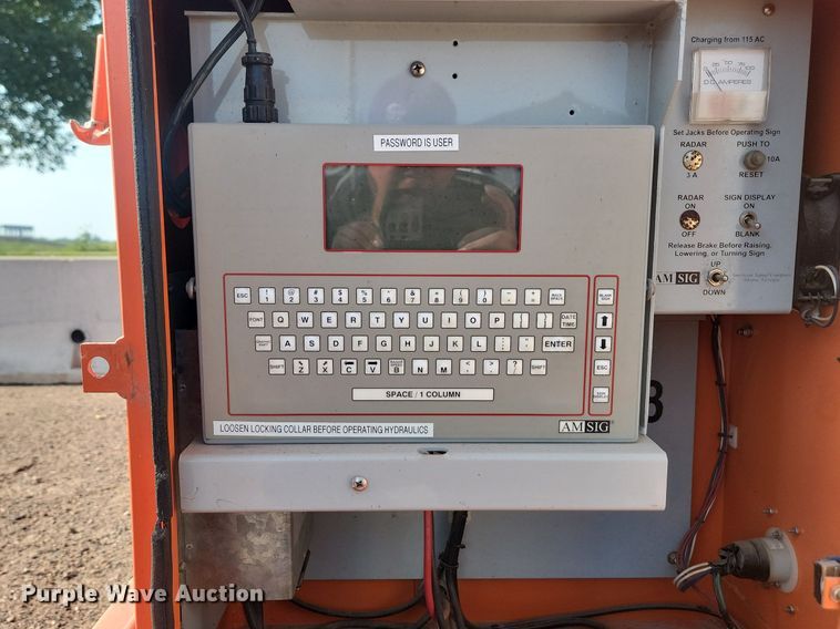 image for item LQ9095 K&K Systems  message board trailer