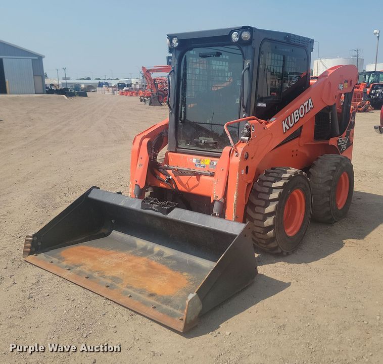 image for item LQ9110 2016 Kubota SSV75  skid steer loader