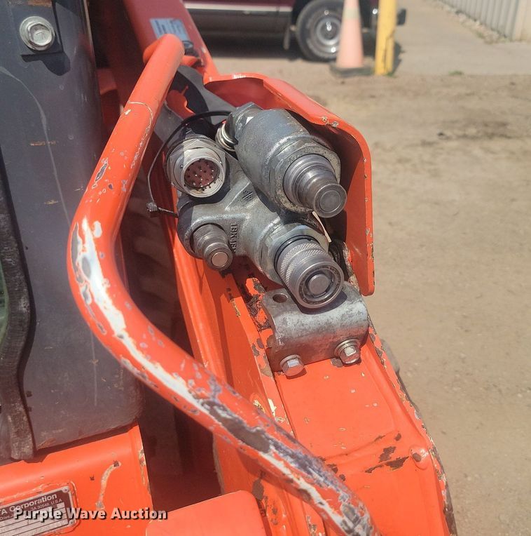image for item LQ9110 2016 Kubota SSV75  skid steer loader