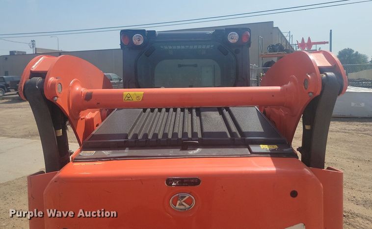 image for item LQ9110 2016 Kubota SSV75  skid steer loader