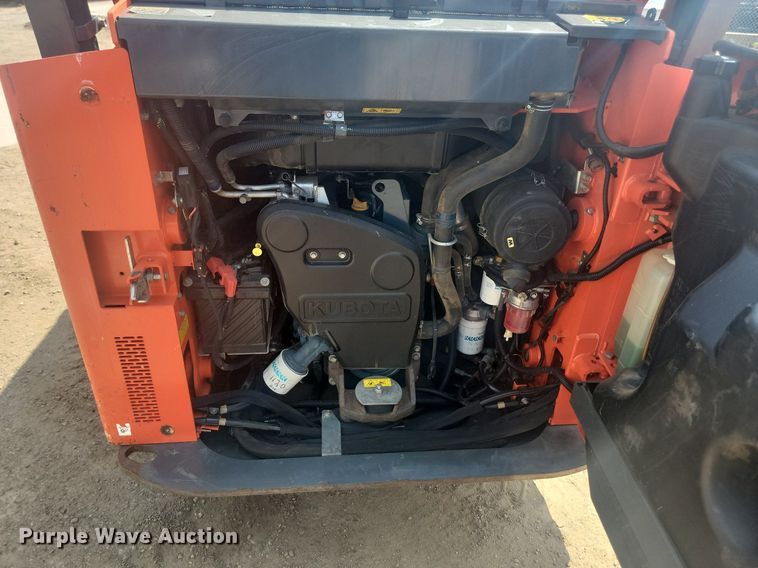 image for item LQ9110 2016 Kubota SSV75  skid steer loader