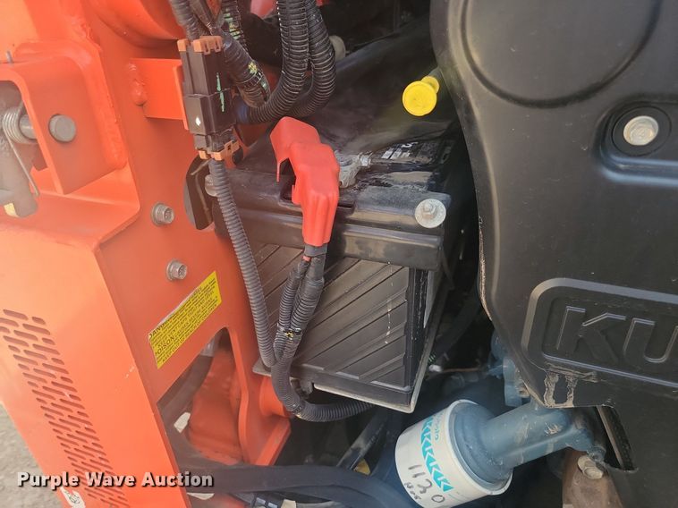 image for item LQ9110 2016 Kubota SSV75  skid steer loader