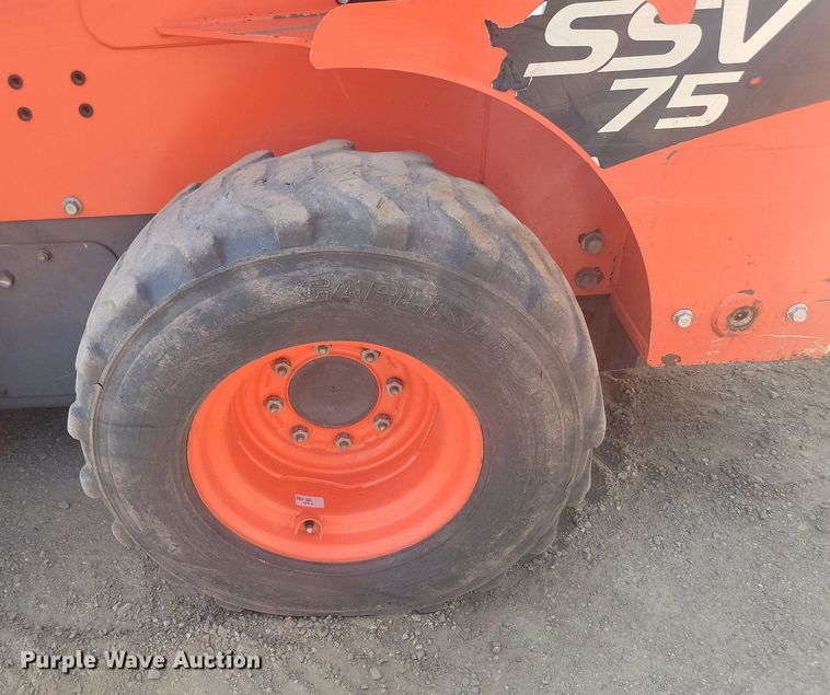 image for item LQ9110 2016 Kubota SSV75  skid steer loader