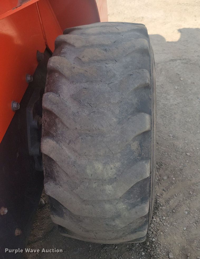 image for item LQ9110 2016 Kubota SSV75  skid steer loader