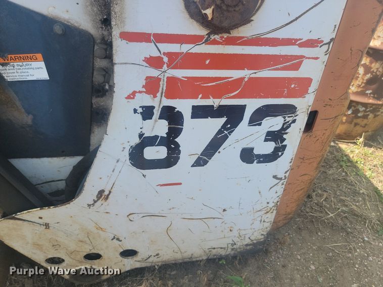 image for item LQ9113 1998 Bobcat 873  skid steer loader