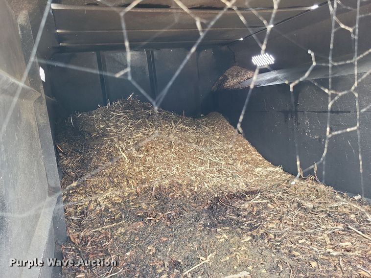 image for item LS9621 2010 Ford F750 Super Duty XL  forestry bucket truck