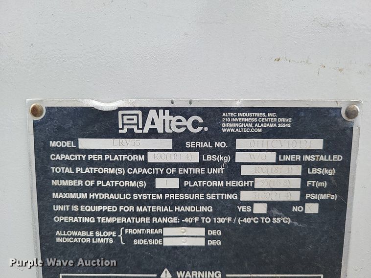 image for item LS9621 2010 Ford F750 Super Duty XL  forestry bucket truck