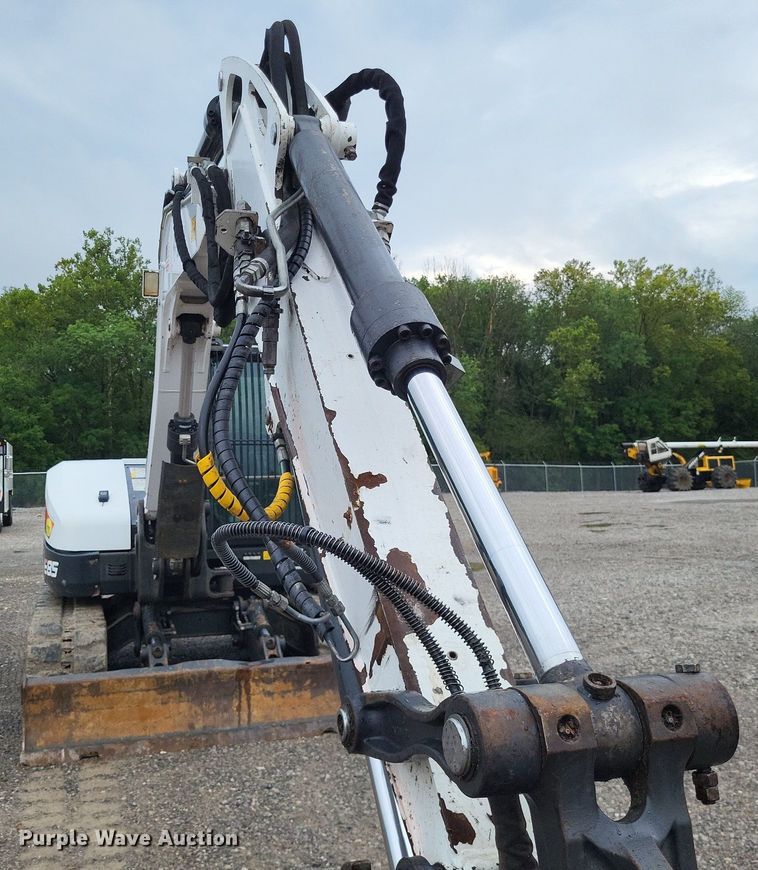 image for item LS9622 2018 Bobcat E85  mini excavator