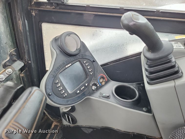 image for item LS9622 2018 Bobcat E85  mini excavator