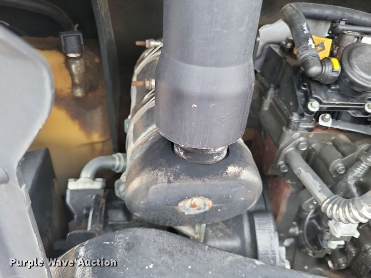 image for item LS9622 2018 Bobcat E85  mini excavator