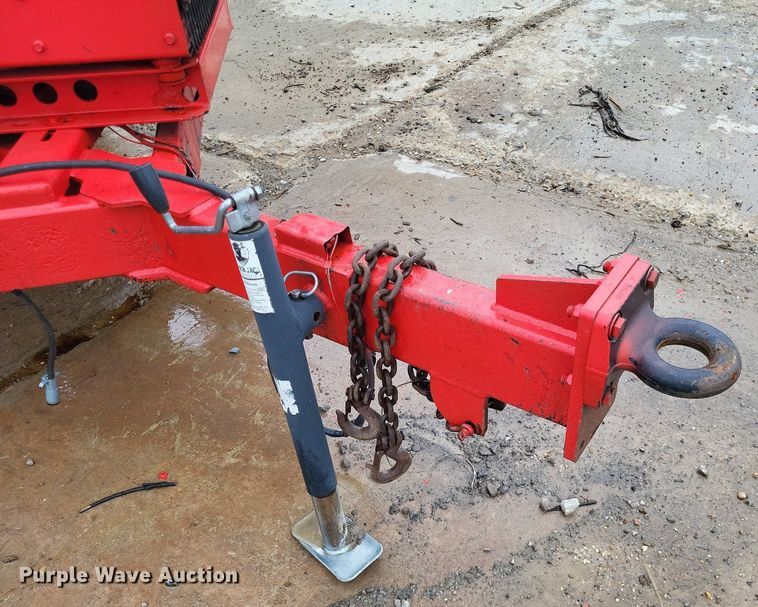 image for item LS9623 Altec DC-1317  wood chipper