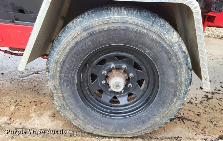 image for item LS9623 Altec DC-1317  wood chipper