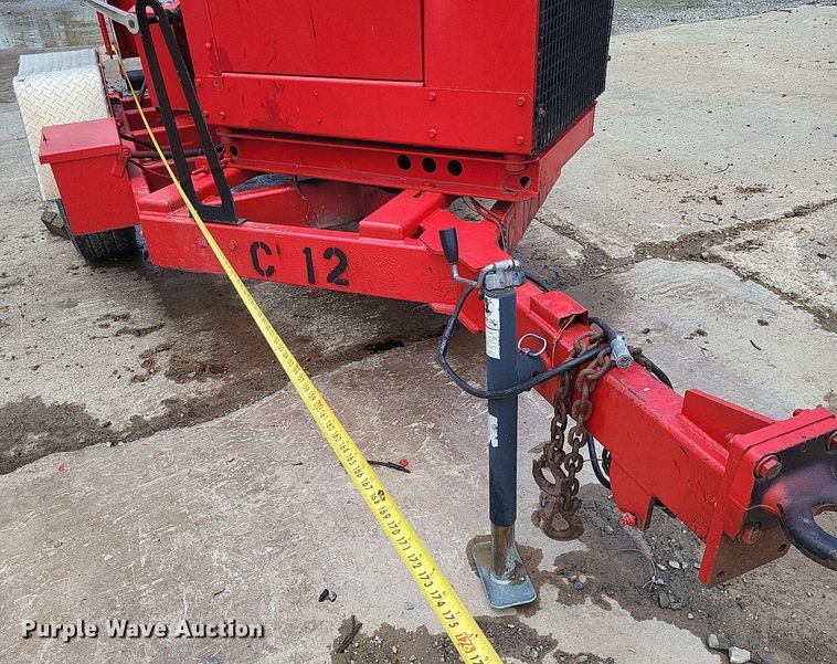 image for item LS9623 Altec DC-1317  wood chipper