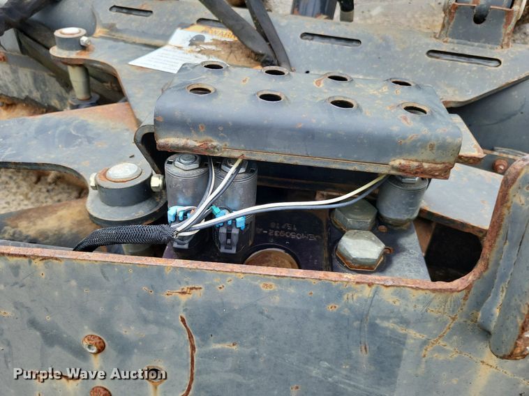 image for item LS9625 2015 Bobcat 84SCHHF  skid steer soil conditioner