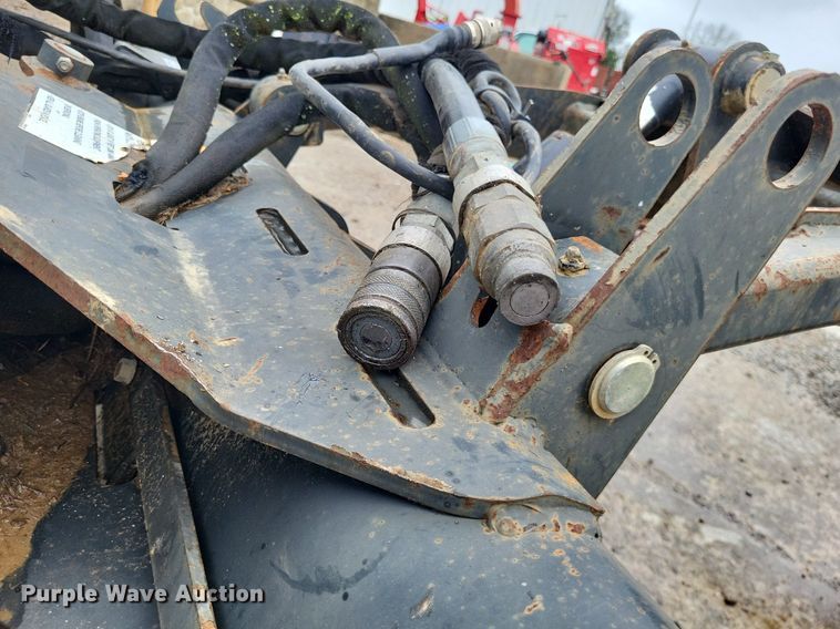 image for item LS9625 2015 Bobcat 84SCHHF  skid steer soil conditioner